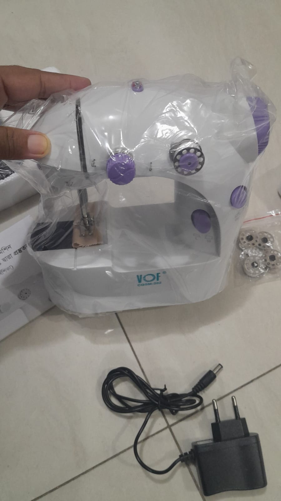 Portable Mini Sewing Machine - VOF CGSM202 - Image 2